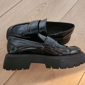 ZARA Chunky Platform Loafers Women's size 7 (37)